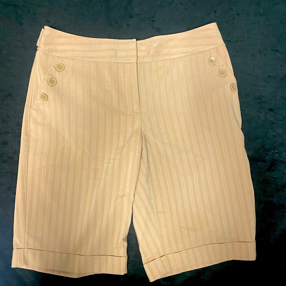 Tan Apt 9 shorts